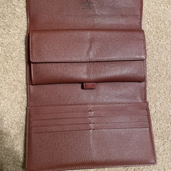 Authentic Louis Vuitton long wallet - Picture 2 of 7
